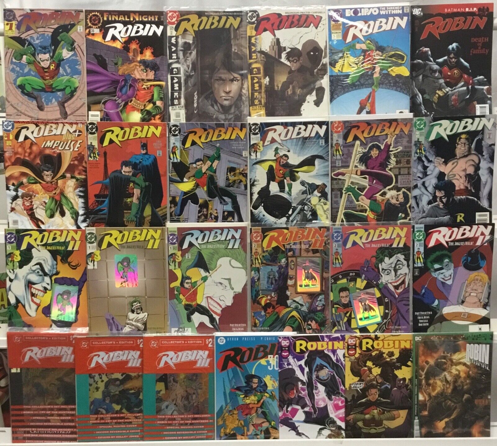 DC Comics - Robin - Comic Book Lot of 25 Issues