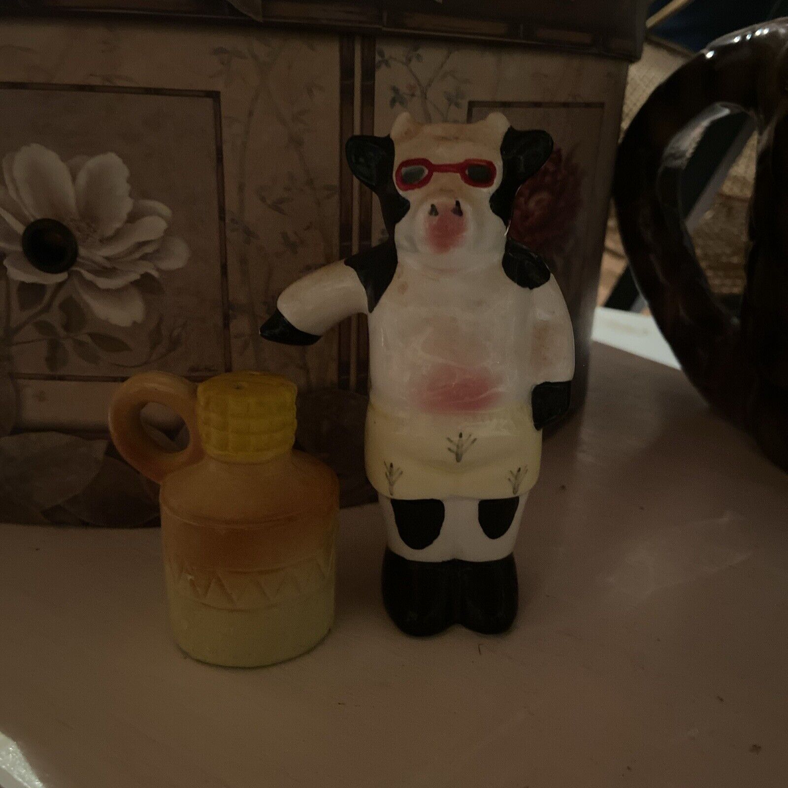 Vandor Ceramic Upright Spotted Cow  And Jug Salt Or Pepper Shakers