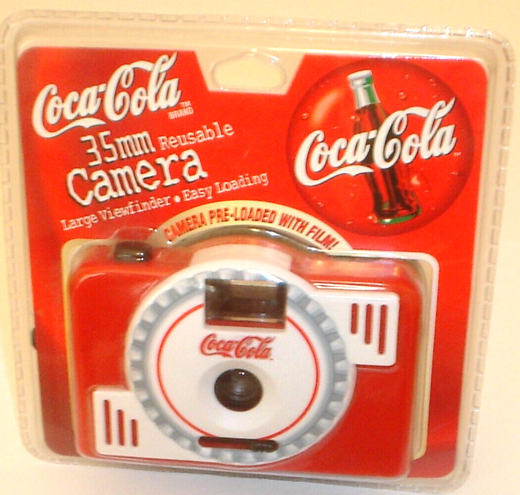 Vintage 1999 Coca-Cola 35mm Reusable Camera Pre-Loaded w/Film New Factory Sealed