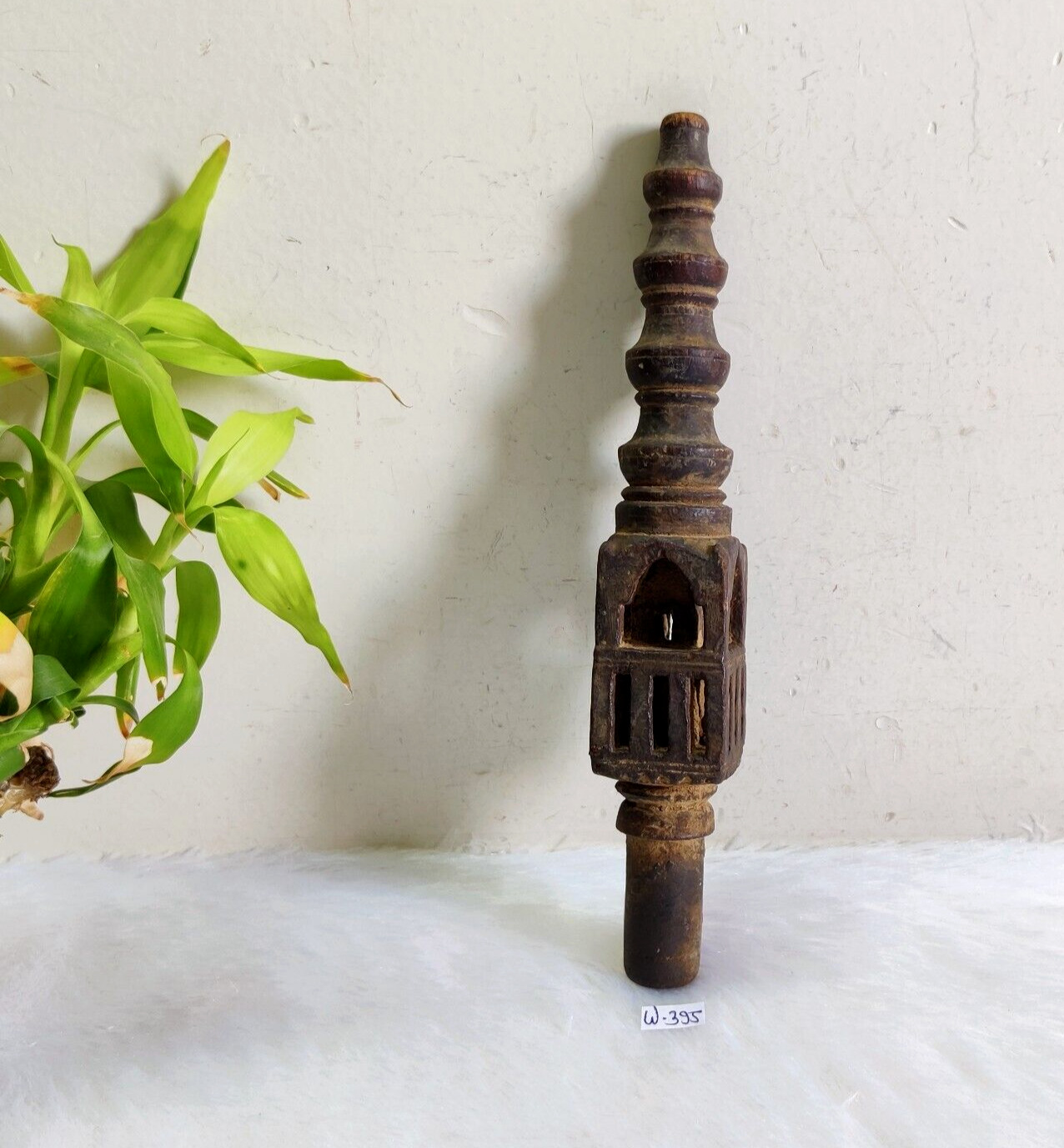Vintage Primitive Original Handmade Temple Design Wooden Lid Rich Patina W395