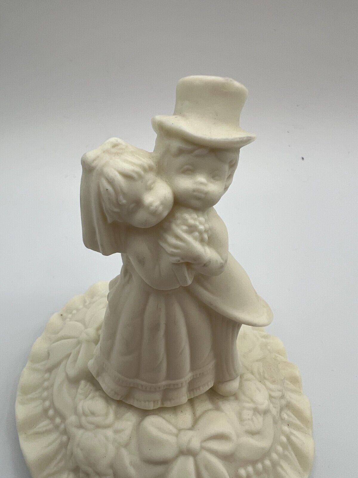 Vintage Porcelain Trinket Box Wedding Couple Bride And Groom