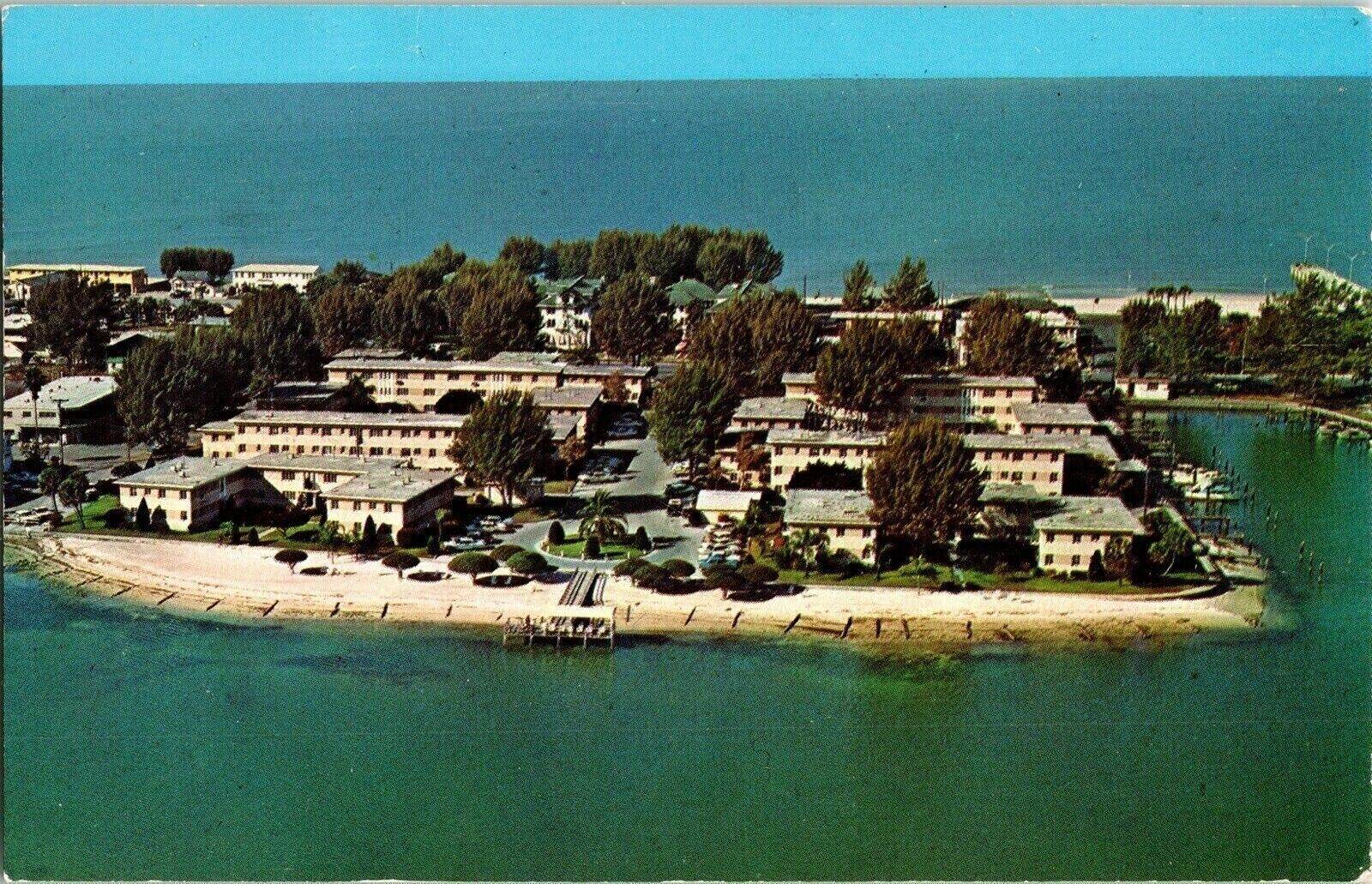 Yacht Basin Apartments Clearwater Beach Florida Apartments Ocean PIer Postcard