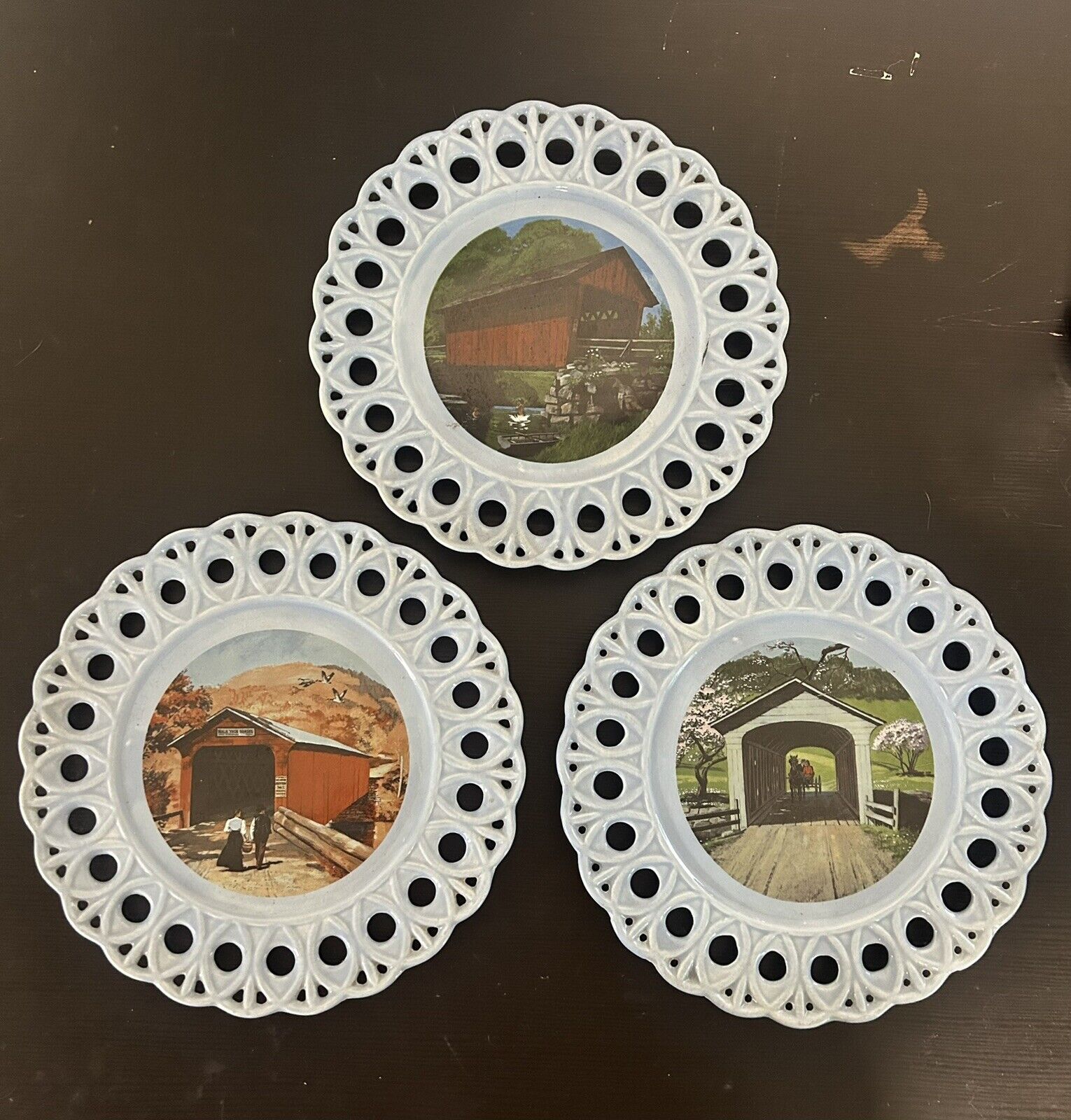 Vintage Decorative Plate Set : Set Of 3