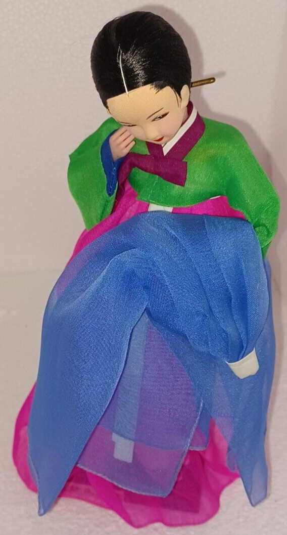 VTG Korean Doll in box. Approx. 10\
