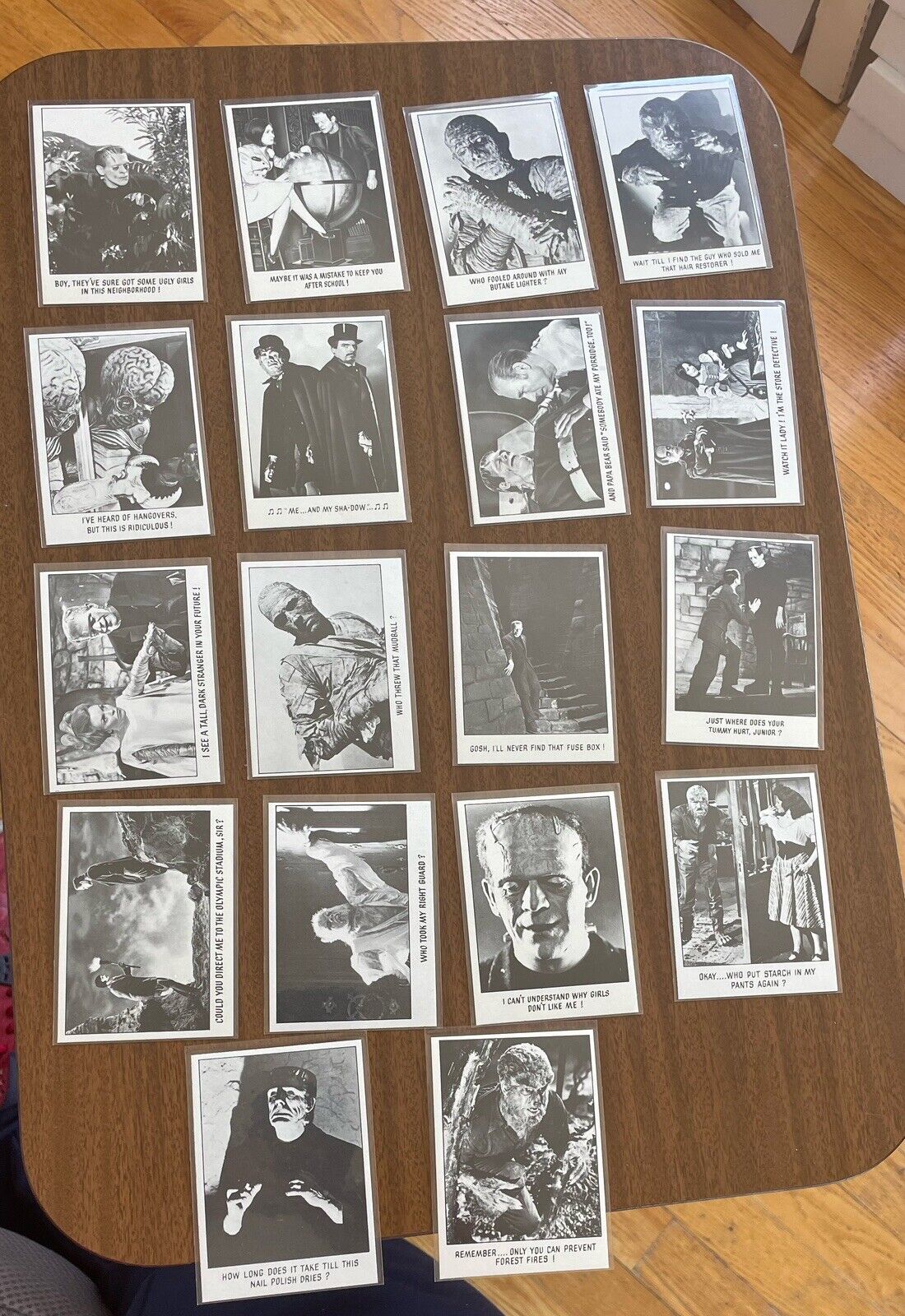 1973 Topps You\'ll Die Laughing Universal Monsters Test Issue Set (18/18)