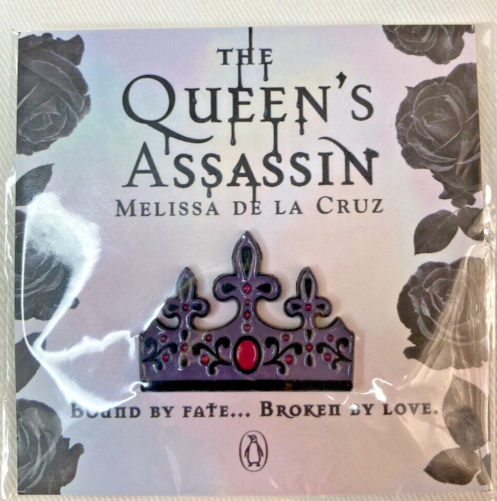 The Queen\'s Assassin Queen\'s Secret Book Lapel Enamel Crown Pin New