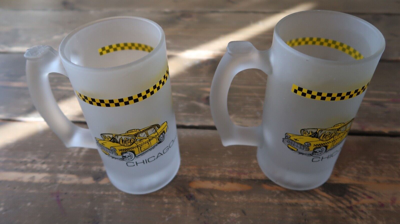 Vintage Chicago Taxi Frosted Glass Beer Mugs 5.5\