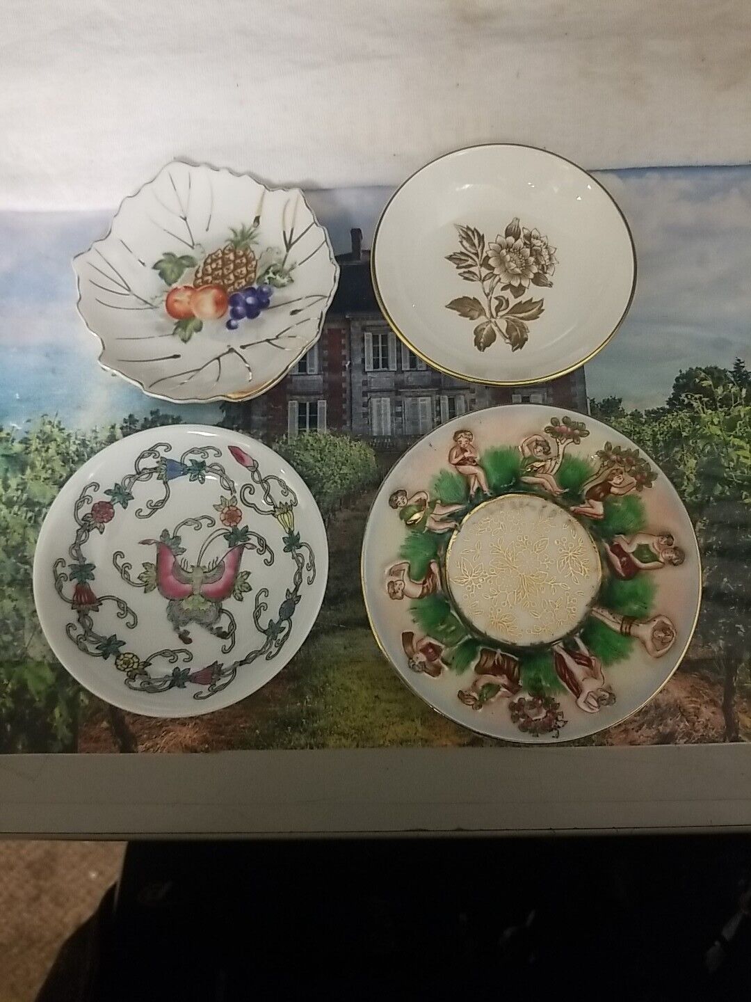Set Of 4 Different Rare And Beautifull  Dipping Bowls / Trinket Dishes