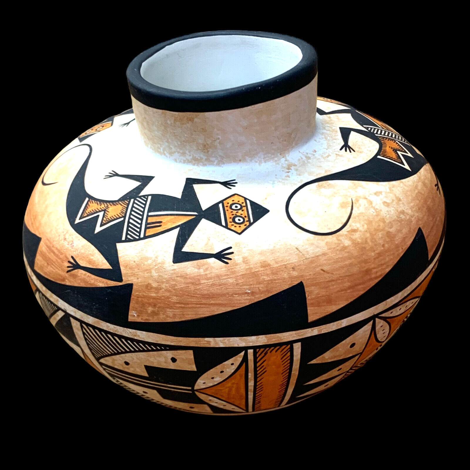 Westley Begaye Signed  Lizards Native American Art Pottery Vase Pot