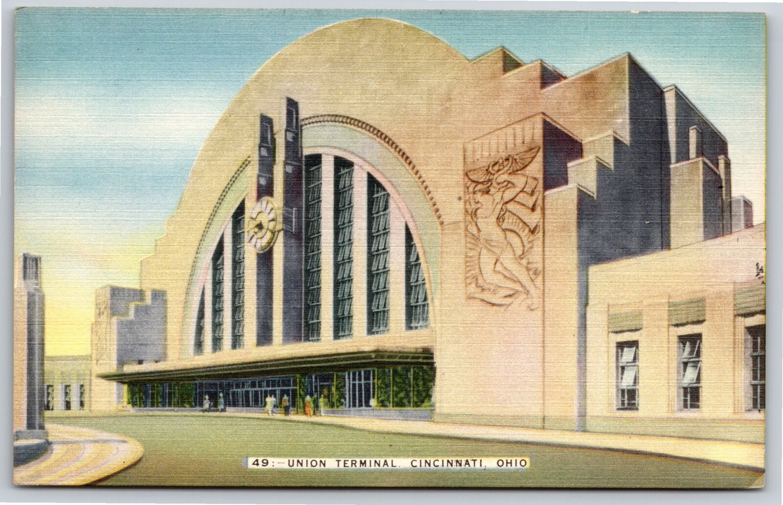 Cincinnati Ohio~Union Railroad Terminal Close Up~1940s Linen Postcard