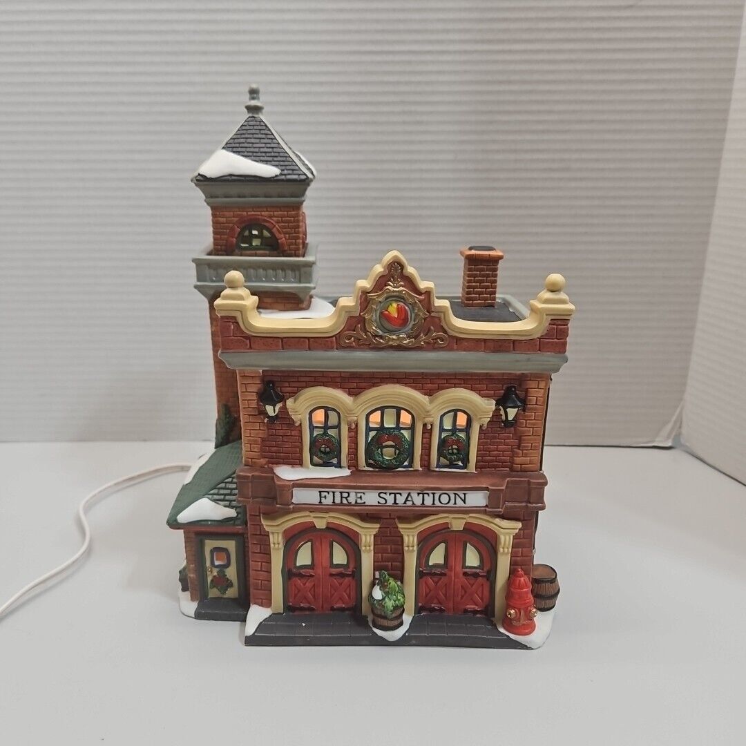 Heartland Valley Village Fire Station Deluxe Porcelain Lighted House Christmas