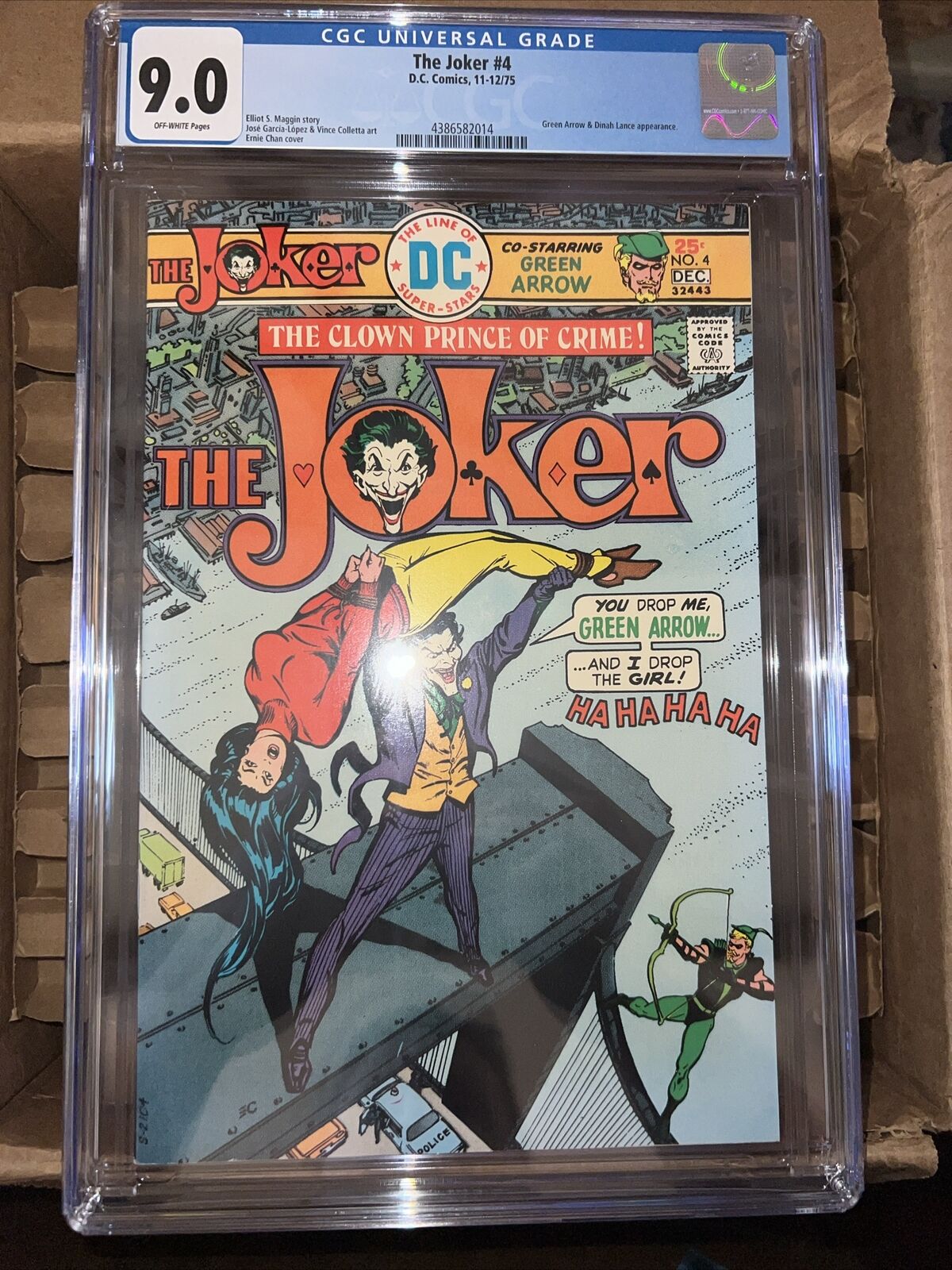 1975 The Joker 4 CGC 9.0 Joker VS Green Arrow Cover. RARE