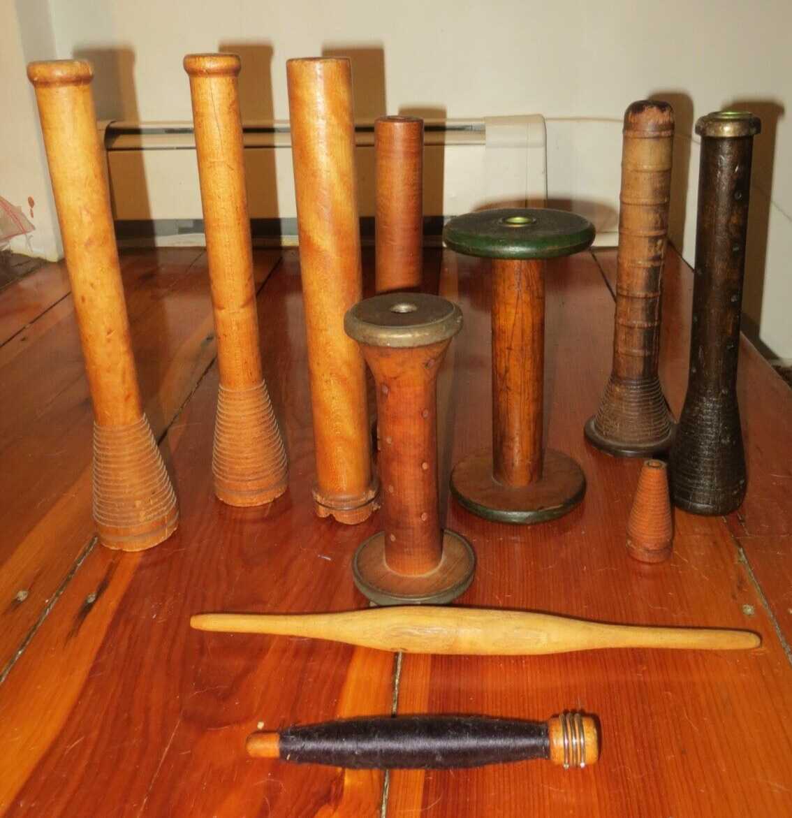 Lot of 11 Antique Vintage Wooden Industrial Textile Bobbins Spools