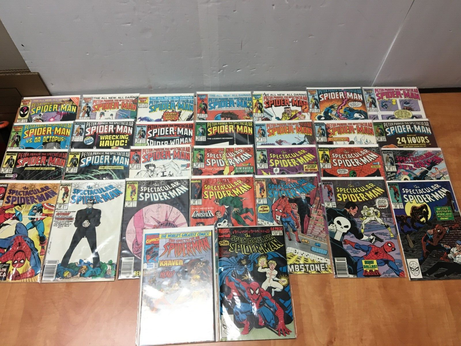 Peter Parker the Spectacular Spider-Man Lot of 30 Run 117-143 152 251 Annual #9
