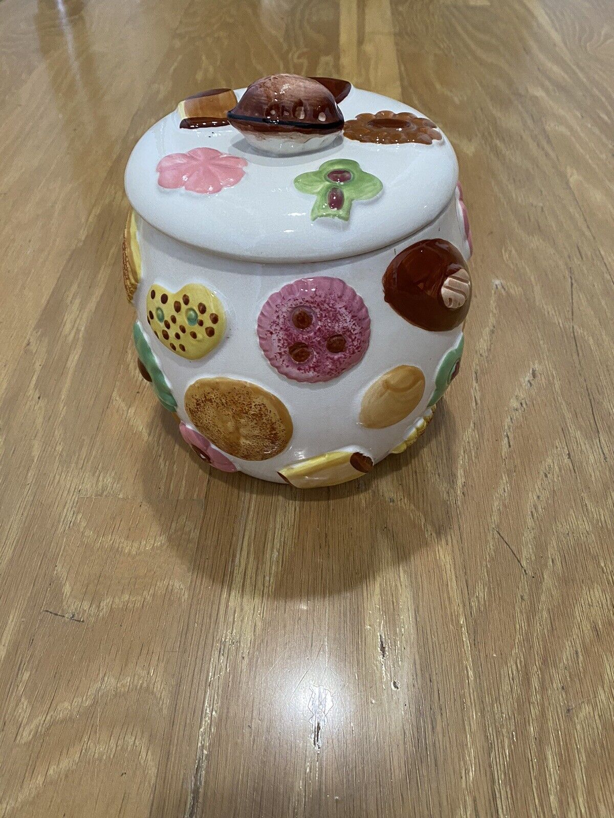 NAPCO Vintage 1950s Cookies All Over Walnut Lid Cookie Jar-Japan