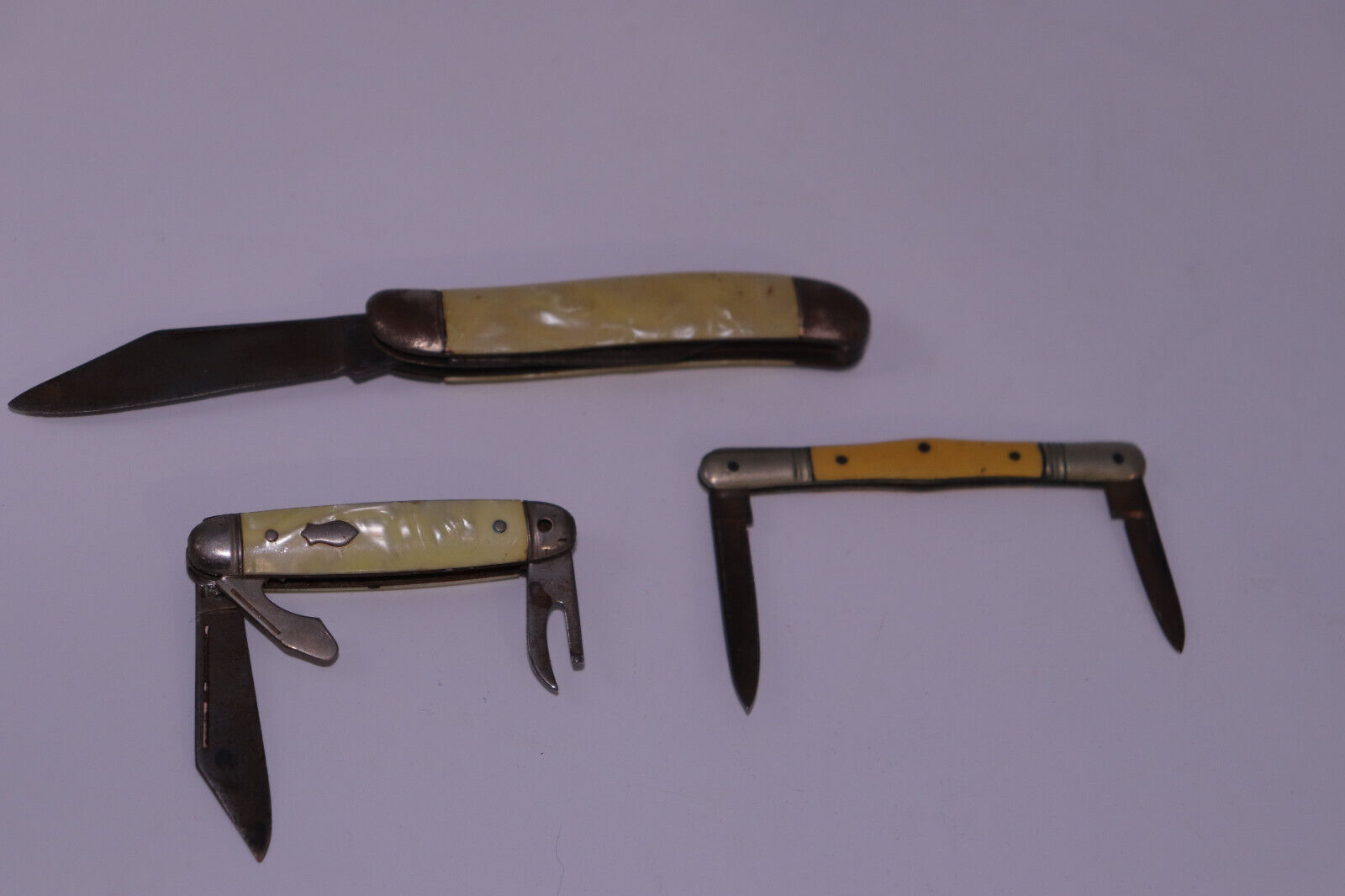 Lot of 3 VTG Pocket Knives - Argyle Cutlery, Hammer brand, Imperial
