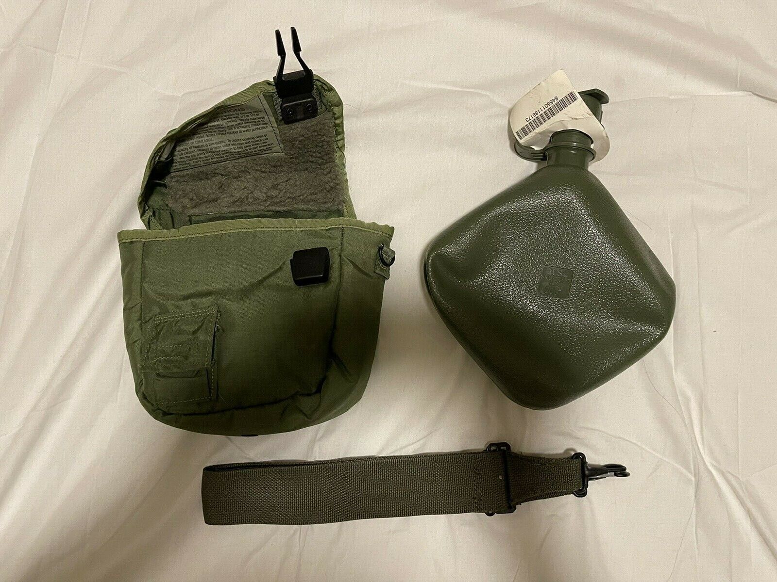 New-US GI O.D.Green 2 Qt Canteen with Carrier/Cover and Shoulder Strap,Un-Issued