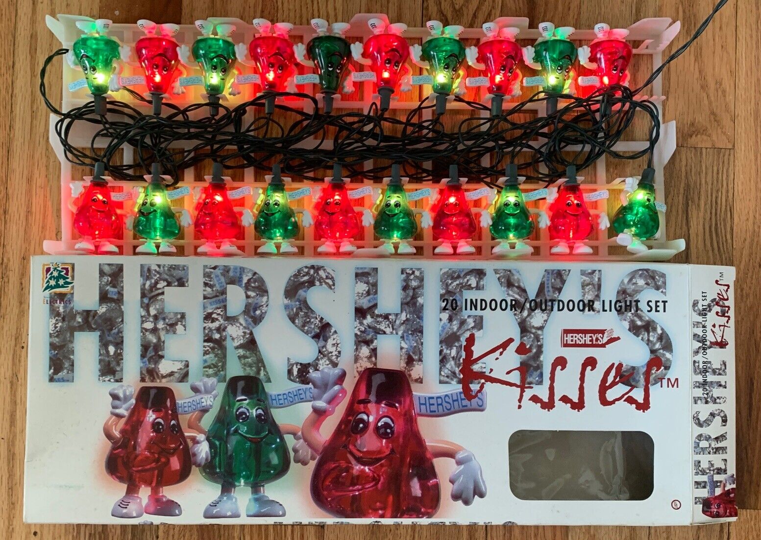 Vintage Hershey Kiss Chocolate Christmas Lights, Green & Red, 20 Lights, New