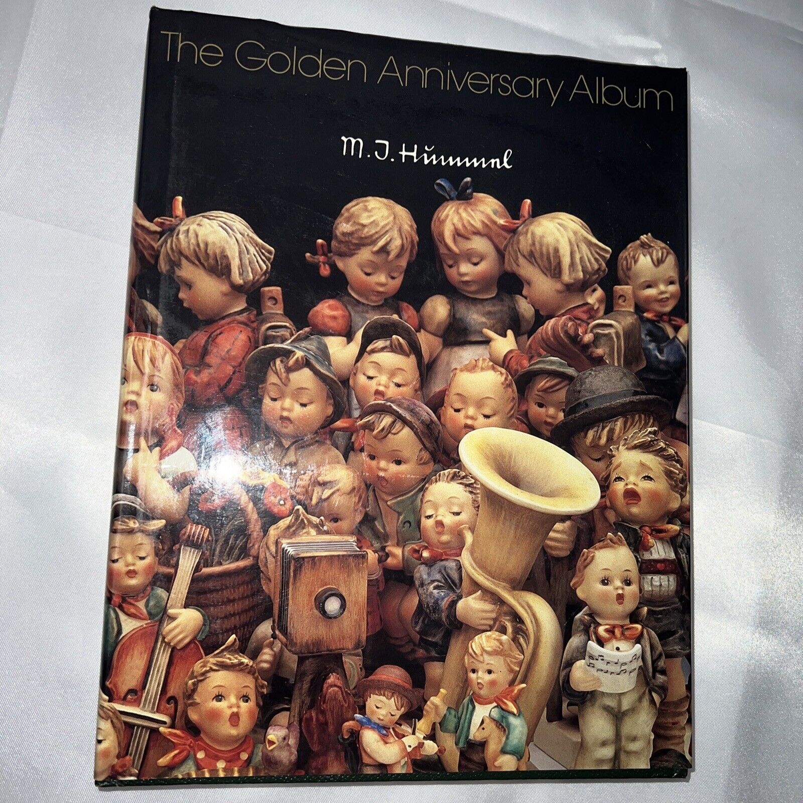 Hummel figurine Goebel figurine The Golden Anniversary Album