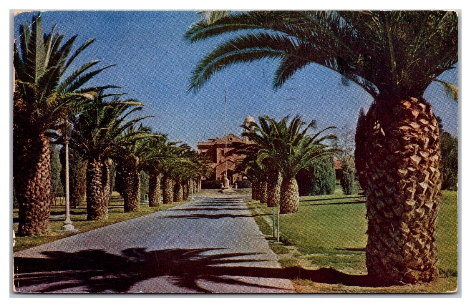 Entrance U.S. Veterans\' Hospital, Tuscon, Arizona Postcard