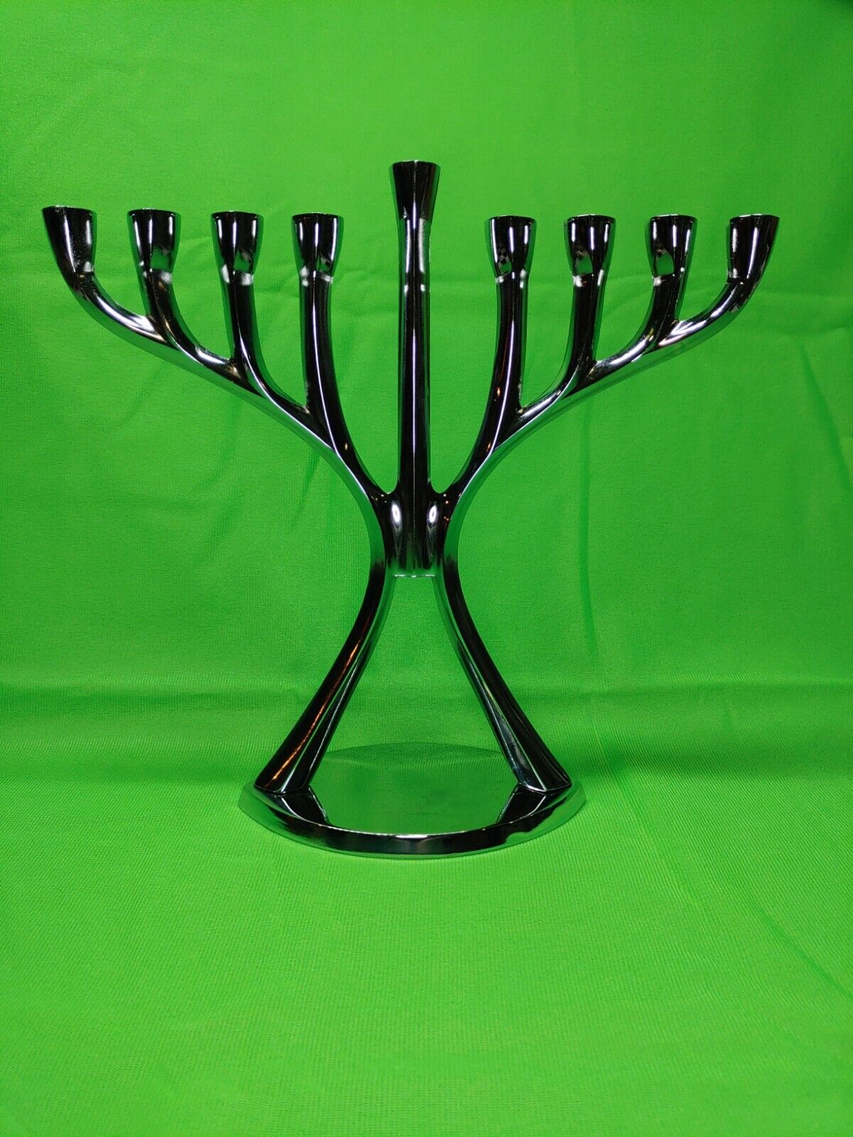 Rite Lite’s Jacob Rosenthal Judaica Aluminum Modern Menorah 8.25” Tall X 9.25” W