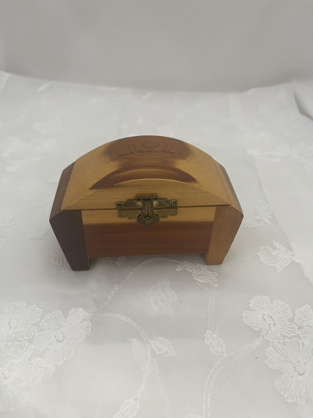 Vintage Cedar Wood Storage/Jewelry Box Small 4.5”/2.5”/2.5” In