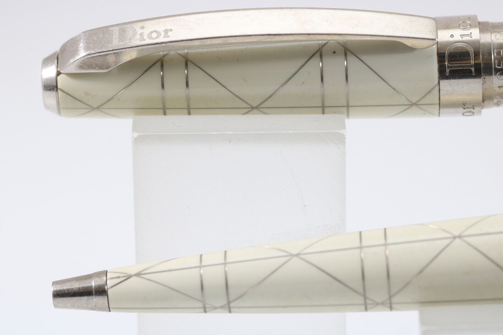 Vintage Christian Dior Classic White & Silver Lined Ballpoint Pen, CT