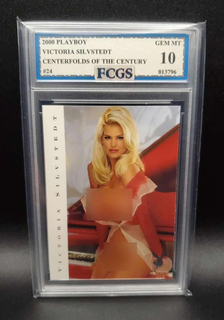 Victoria Silvstedt #24 (2000) Playboy Centerfolds of the Century - Graded 10