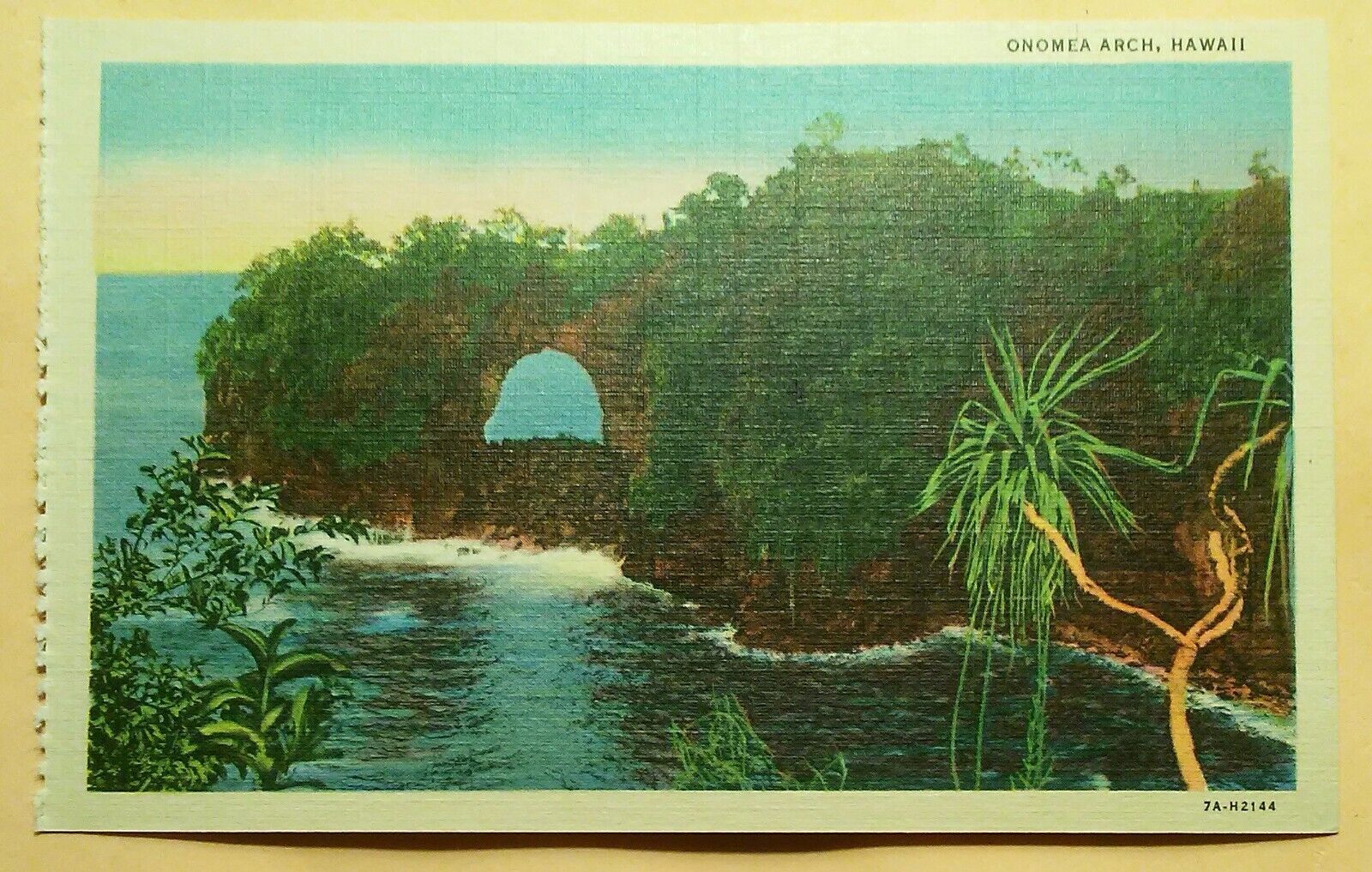 1940's Onomea Arch TH Hawaii Curteich Linen