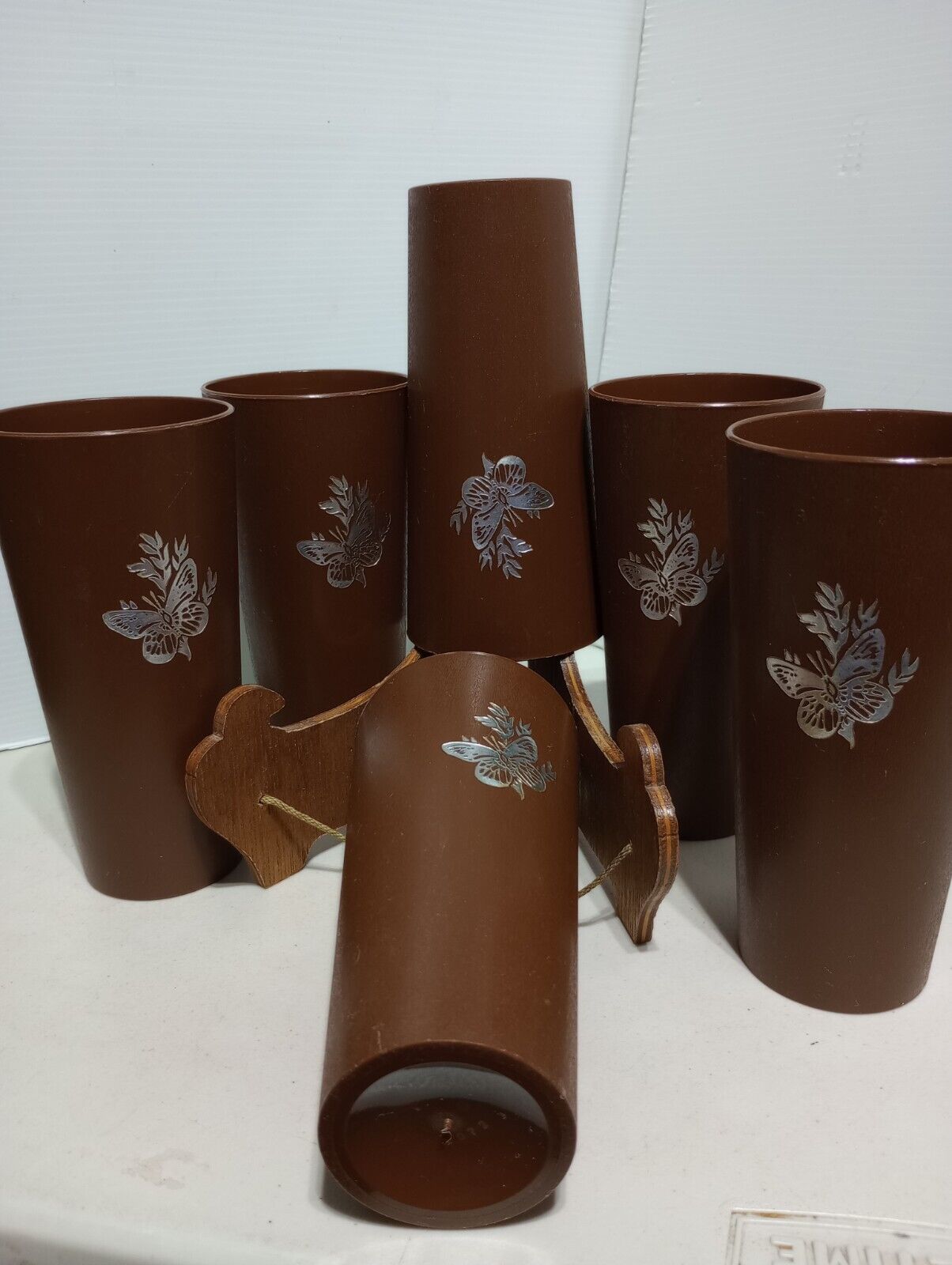 Vintage Brown Tumbler with Butterfly design Hard Plastic X6