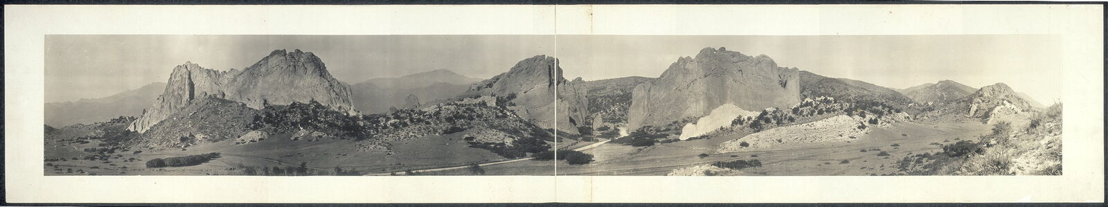 Photo:1912 Panoramic: Garden of the Gods Colorado Springs