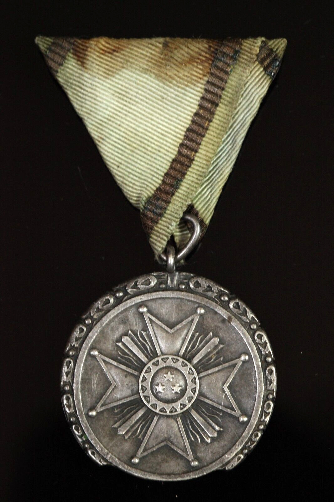 ORIG. 1930s Latvia SILVER Medal of Honour of the Order of the Three Stars 1451