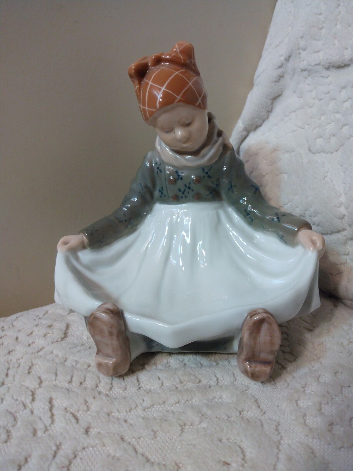 Vtg Royal Copenhagen Fano Girl Porcelain Figurine Pin Dish 1315 Sgnd FR PERFECT