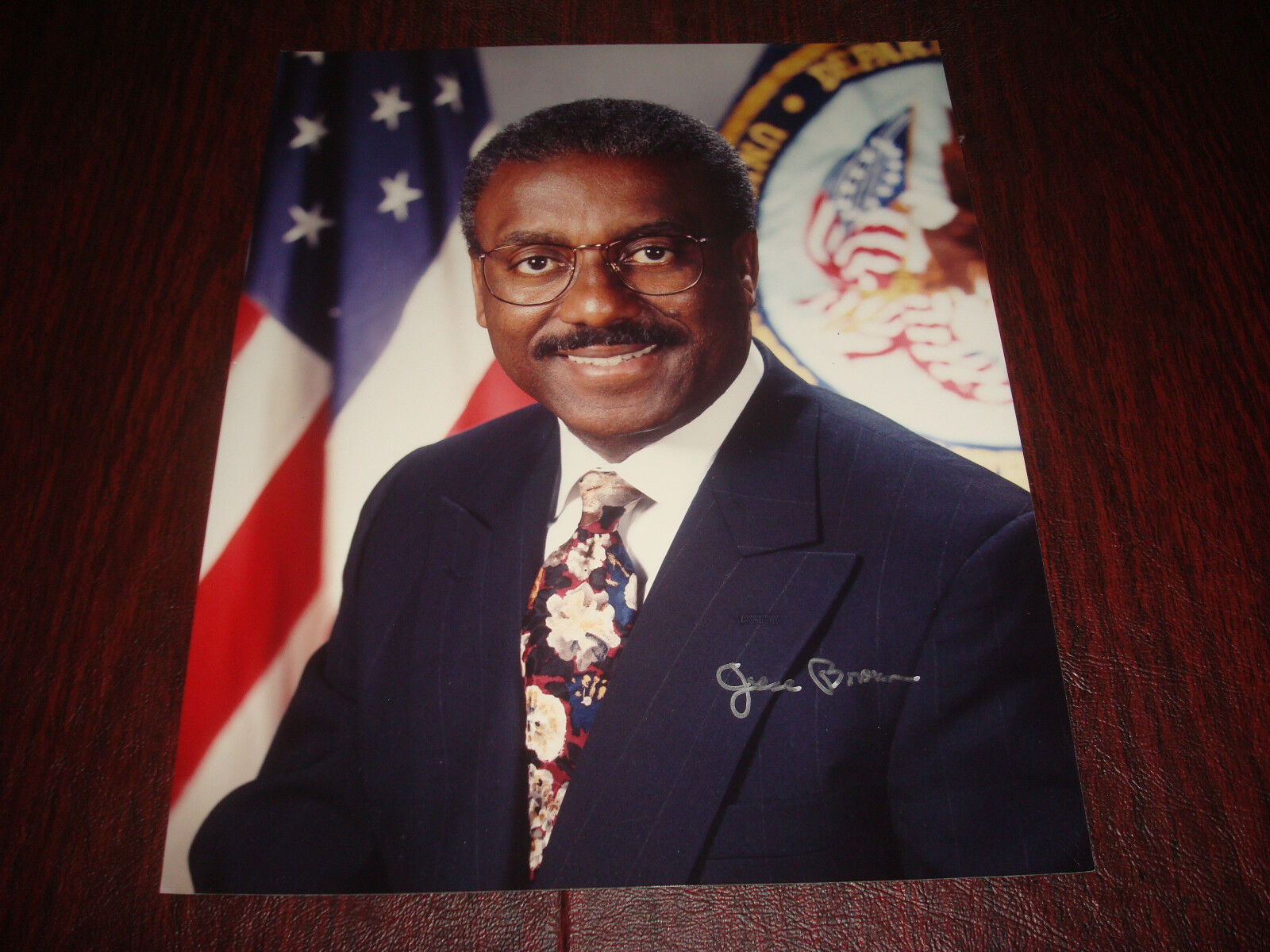 Jesse Brown Marine Secretary Veterans Affairs Signed 8X10 Photo Autograph JB6 