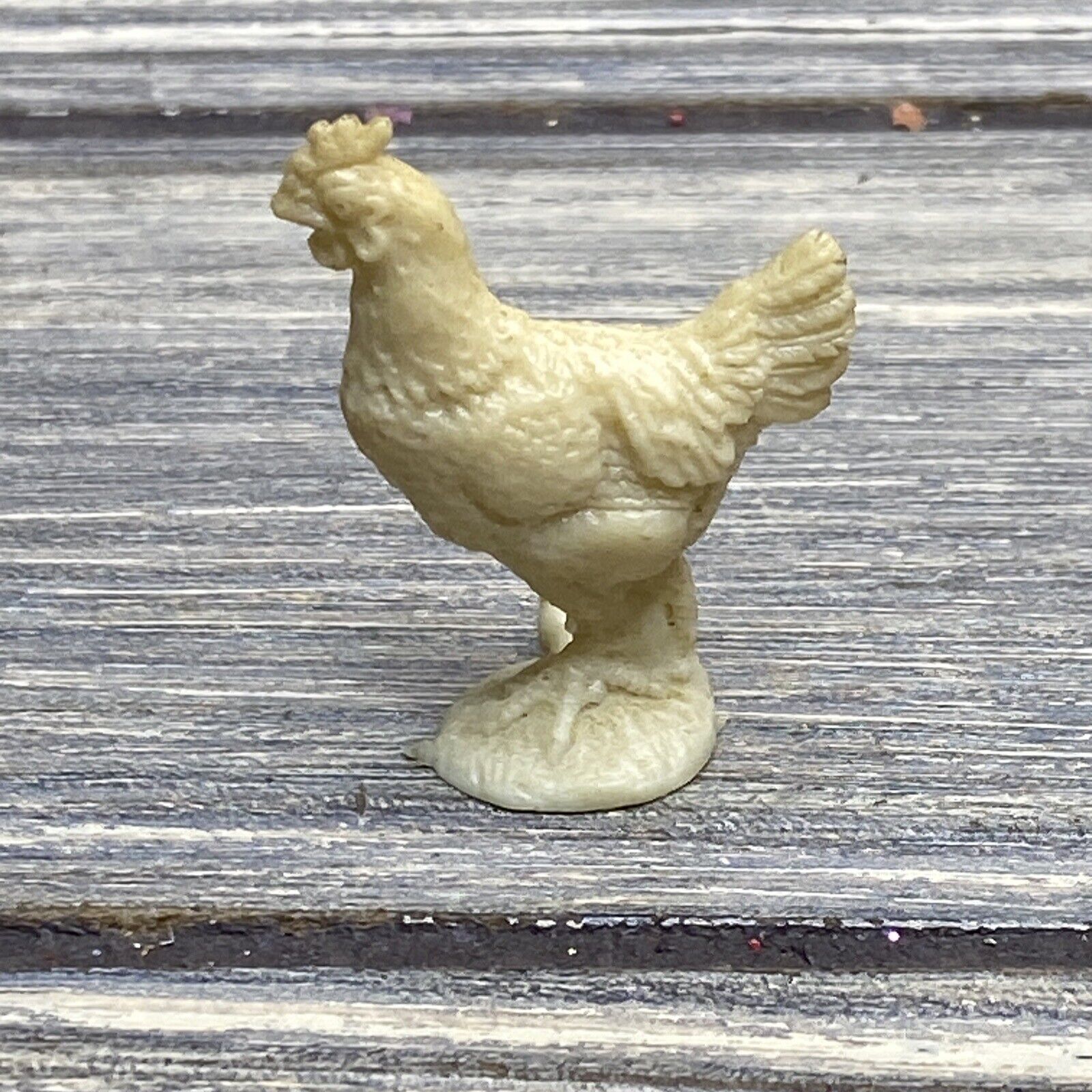 Vintage Plastic White Chicken Figure 1.5”