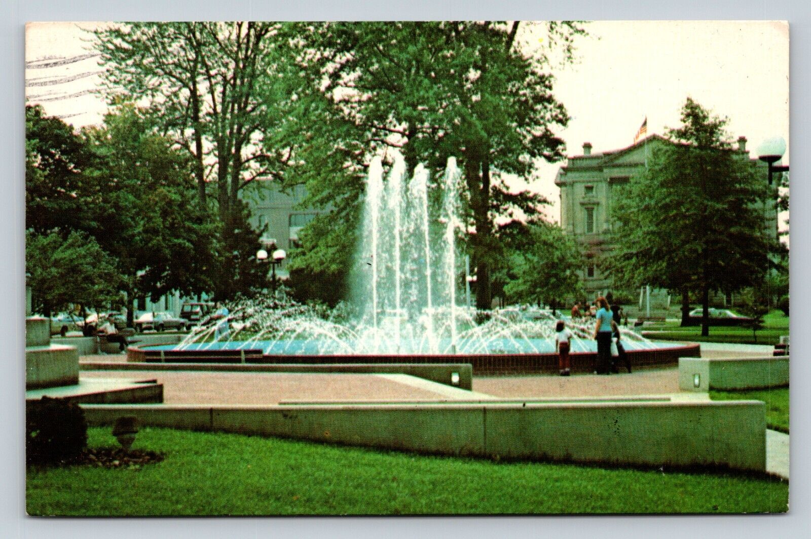 c1980s Elyria Ohio OH Fountain At Ely Park Public Square VINTAGE Postcard