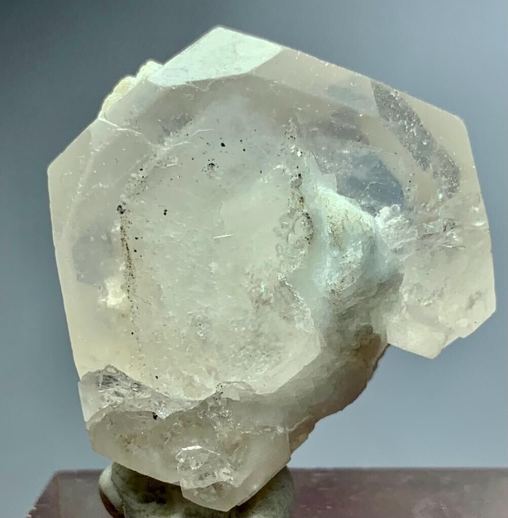 100 Cts Natural Morganite Crystal Specimen From Afghanistan