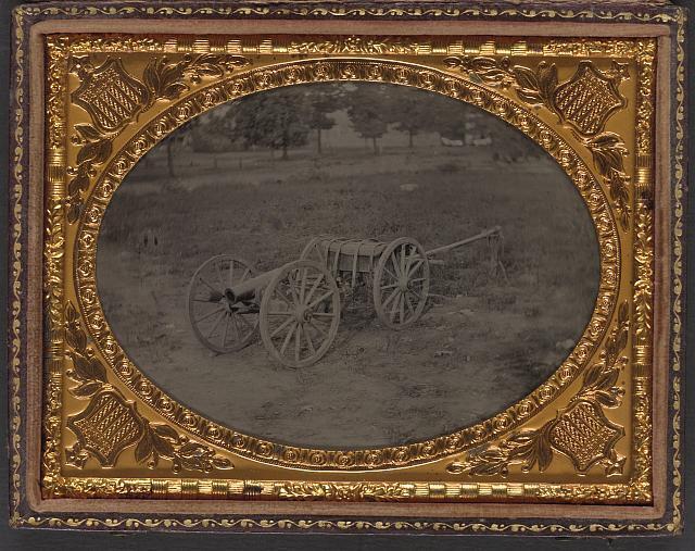 Photo:[Mountain howitzer of the 5th Ohio Cavalry Company]