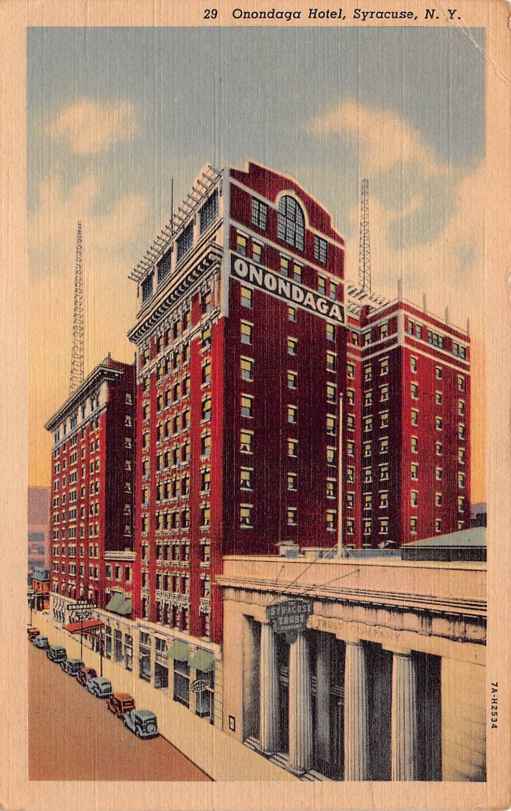 Syracuse NY New York Onondaga County Postcard Downtown Hotel Trust Company 1940s