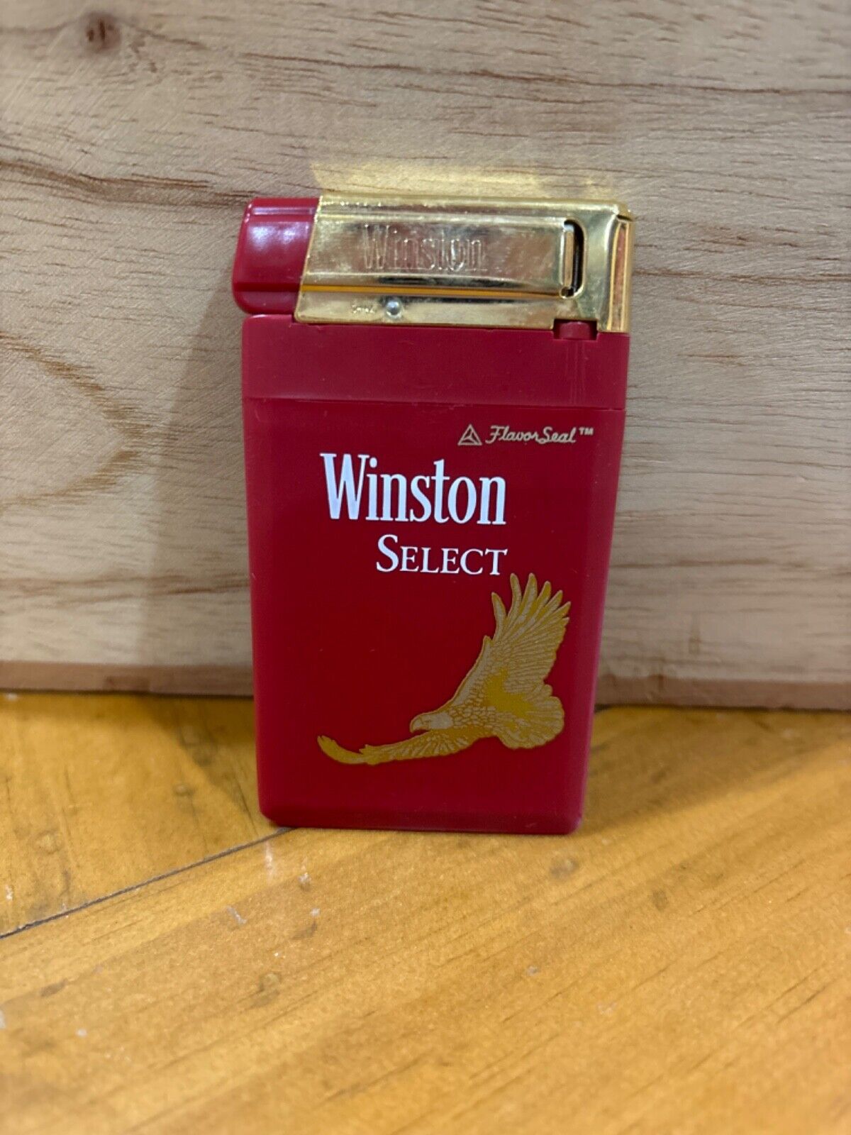 Winston Select Red Slim Promo Cigarette Lighter Vintage Collectors