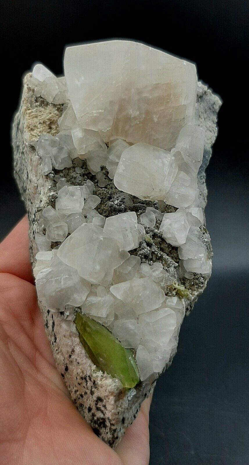 512 gram Beautifull Sphene Calcite With Titanite Speciman from skardu