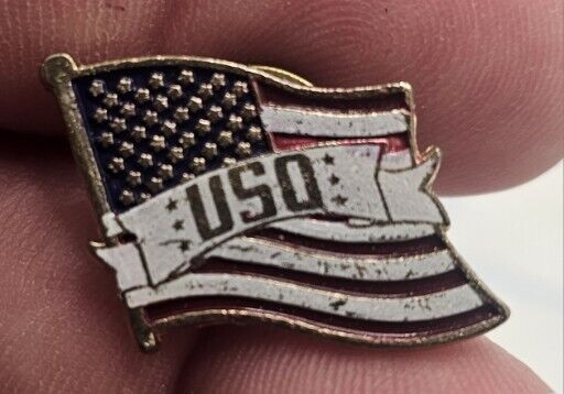 VTG Lapel Pinback Hat Pin Gold Tone American Flag USO 