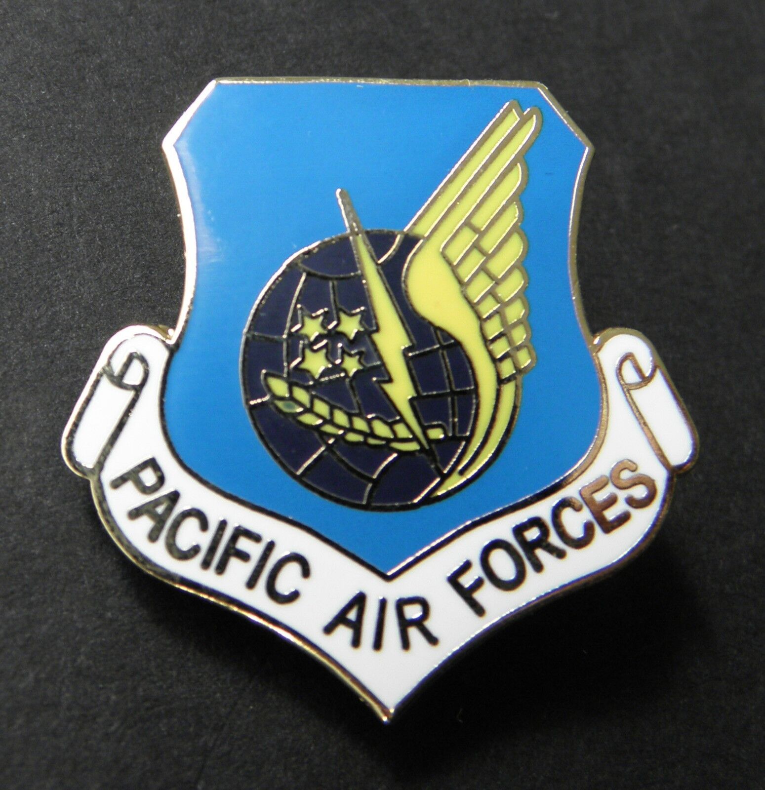 PACIFIC AIR FORCES USAF AIR FORCE SHIELD LAPEL PIN BADGE 1 INCH