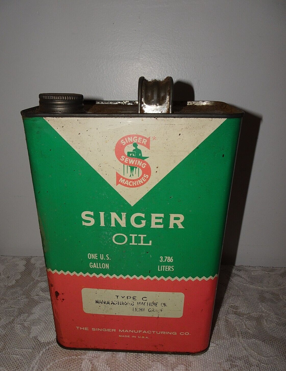 Singer Sewing Machine ONE GALLON Oil Can Type C - Vintage 1950’s LARGE Advertise