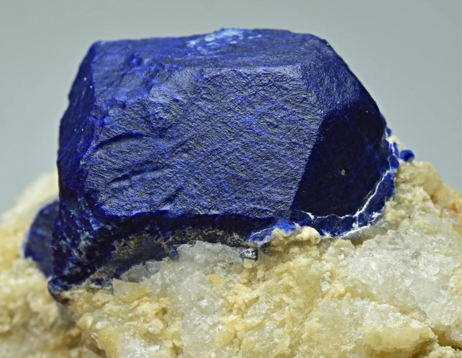 Top Quality Top Blue Color Lazurite Crystal Specimen With Pyrite 292 gram