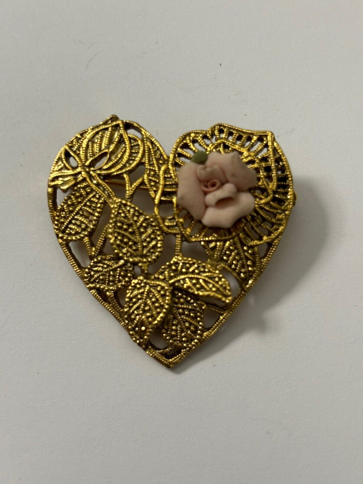 Vintage 1928 Jewelry Heart Brooch with Pink Rose Gold Tone