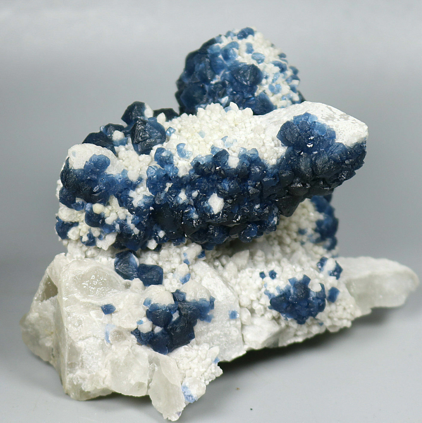 Amazing Blue Fluorite on white Quartz cluster Fine Mineral Specimen / China