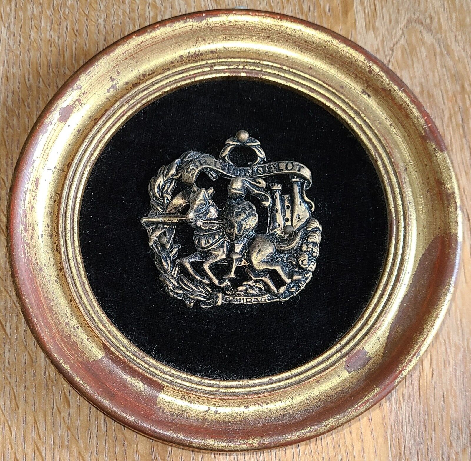 vintage 1950s Sir Lancelot King Arthur\'s Round Table metal emblem oval frame art