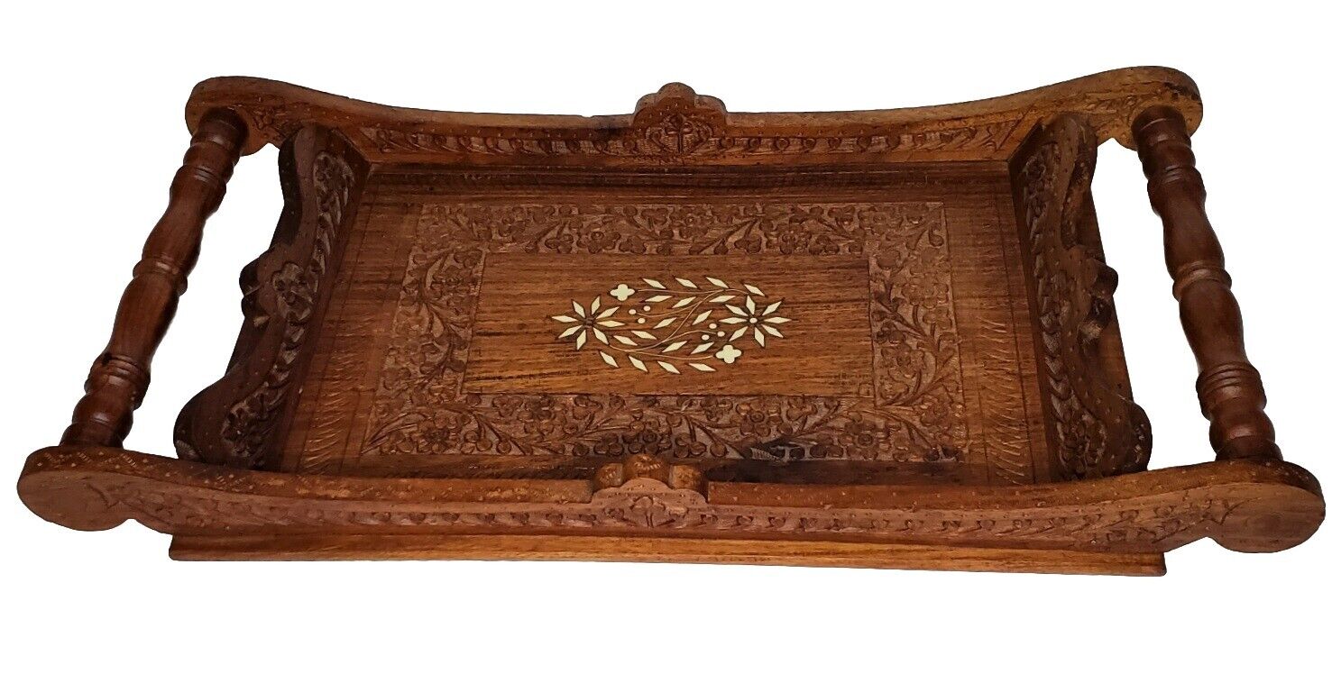 ANTIQUE VINTAGE WOOD HAND CARVED SERVING TRAY WITH HANDLES