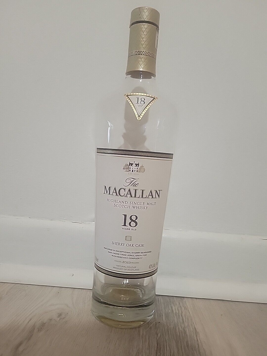 The Macallan 18 Yr Scotch Sherry Oak Cask Empty Bottle 750ml